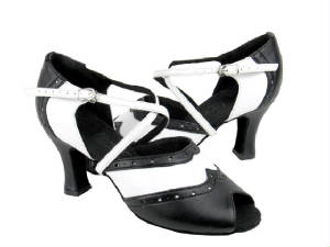 c6035-black-white.jpg